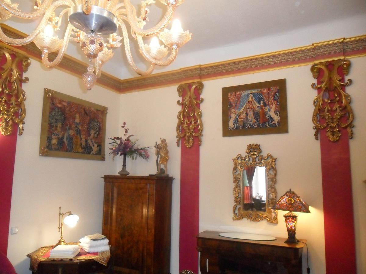 Luxury Near Castle Hotel Bécs Kültér fotó
